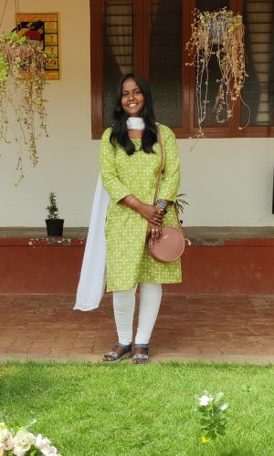 m PAVITHRA BE (ECE) MBA (HR)