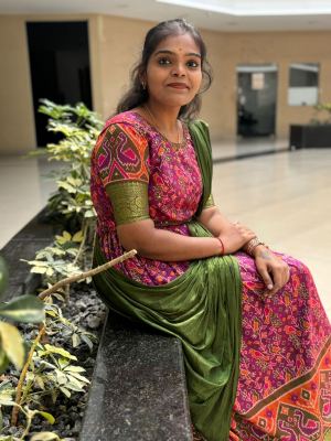 M.பிரியா
