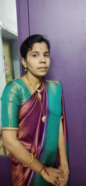 i.பிரியா