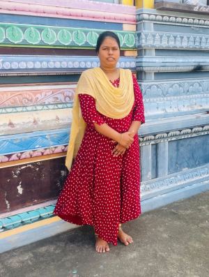 V.சூரியா