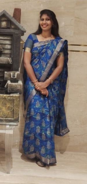 N.S.தேனரசி   MBA