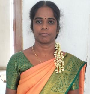 v கோமதி 