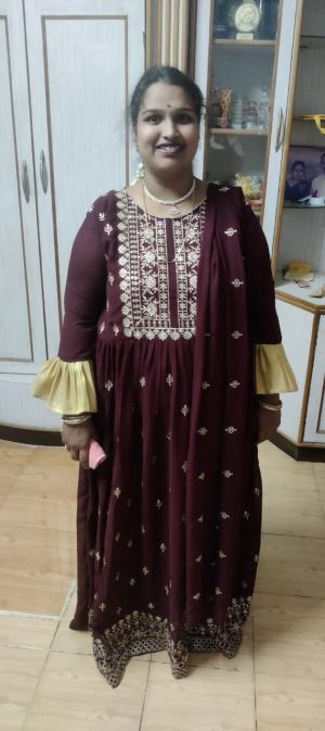 S.Priya  10 th &  fashion designing certificate course