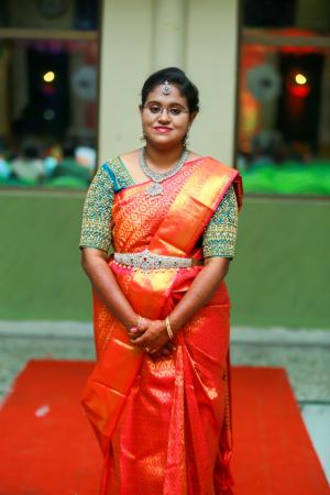 Dr. k.கார்திகப்ரியா  MBBS