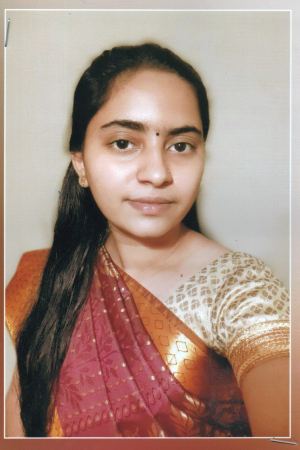 r.காவியா 