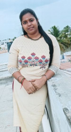 R.சசிரேகா 