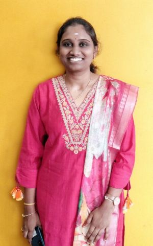 Dr.இ.வினோதினி