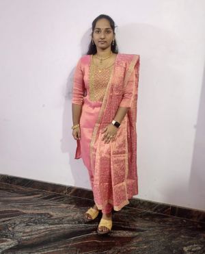 v Nathiya BE (CSE)