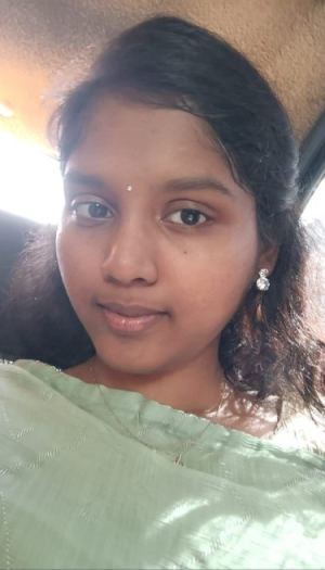 M.R.தீபிகா
