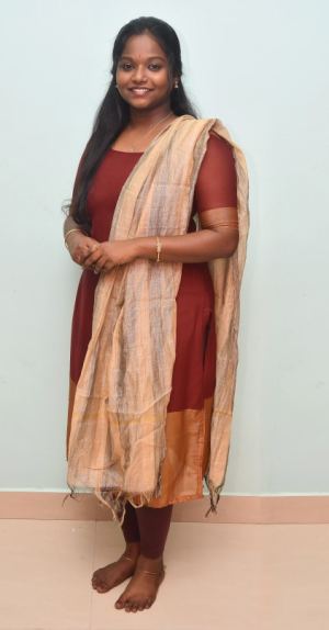 Dr.m. Praveena