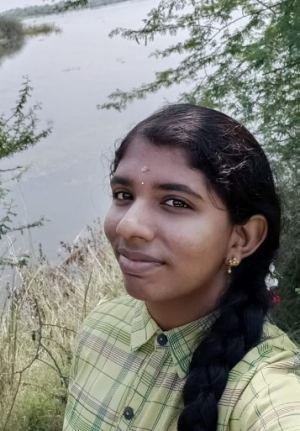 M.கோமகள்