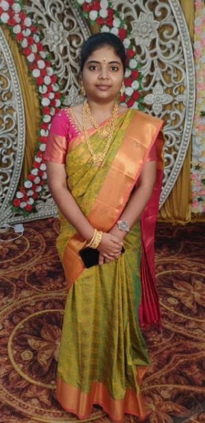 R.J.அனிதா
