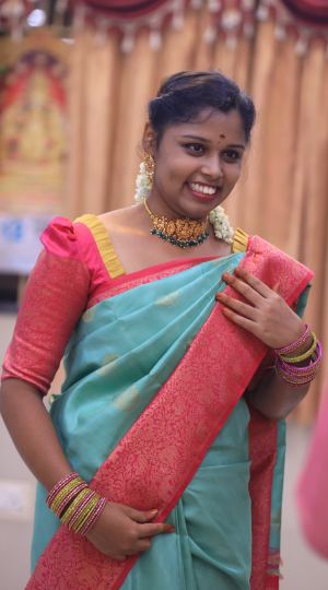S.கோமதி