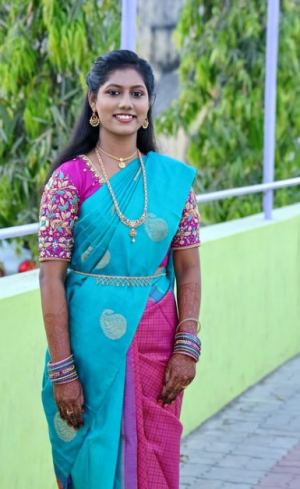 இரா. தே. விஸ்வம்பரி 
