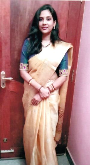 Dr g சண்முகப்பிரியா    