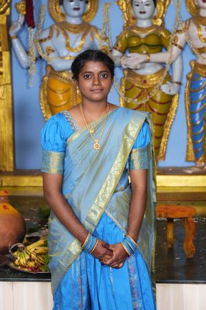 k லோகப்பிரியா  