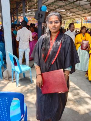R. கோமதி