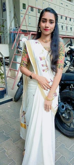 M.ஹரிப்பிரியா