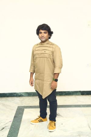 r TAMIL MARAN  BE