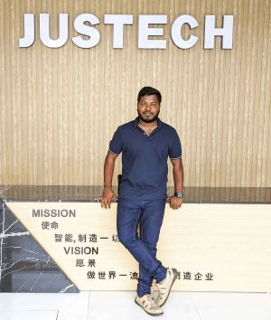 V. Udhayakumar