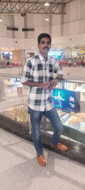 V Tamil selvan 