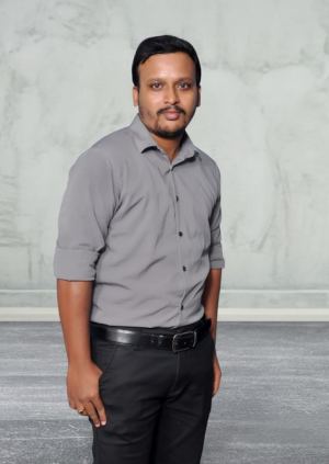 V.சுகுமார்