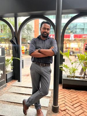 Dr c MUGESKUMAR