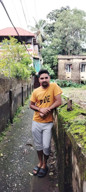 s Vignesh DME