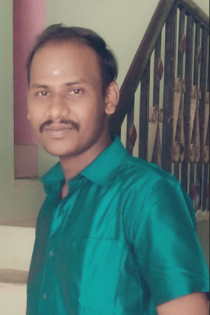 B.கணேஷ்