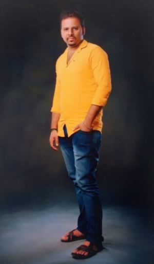C.பழனிவேல்  b tech