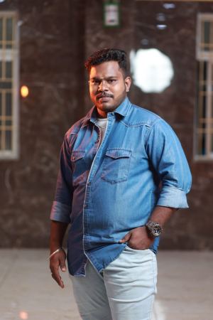 M.அருள்