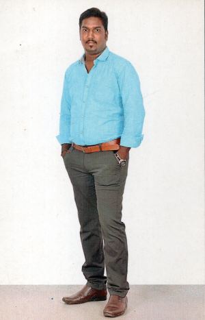 A.V.ரமேஷ்